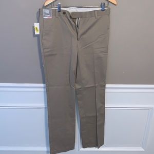 Men’s khakis